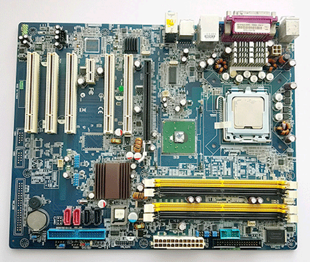 AIMB-763 REV A1   08GS19A945G206   EPS0158176   LGA775 酷睿 2/奔4/赛扬 D处理器大母板,支持 DDR II 内存/PCI e/双千兆网口(FSB 1066/800 兆)