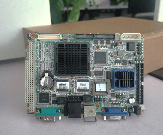 PCM-9375  REV  A1  19A6937501    AMD Geode™ LX800 3.5