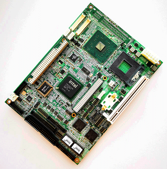 PCM-9584 REV  A2   9696958423E-001   19A6958404   Onboard Intel® Pentium® M EBX SBCwith Audio, VGA/2 LVDS (36-bit, 48-bit)/2 GbE LAN/Audio/4 COM/6 USB/2 SATA